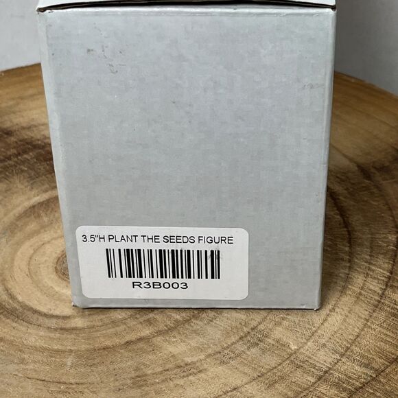 Charming Tails - Plant The Seeds - Spring Figure NEW 2023 17503 - Picture 6 of 6